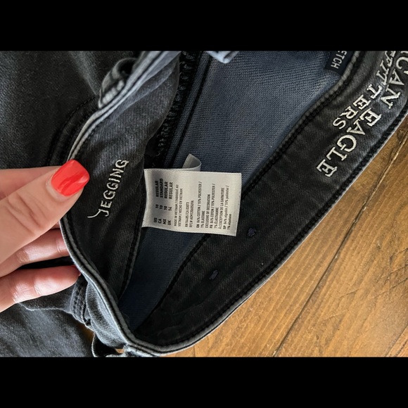 American Eagle Jeggings - Picture 3 of 4